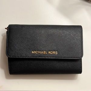 Michael Kors black cross body purse